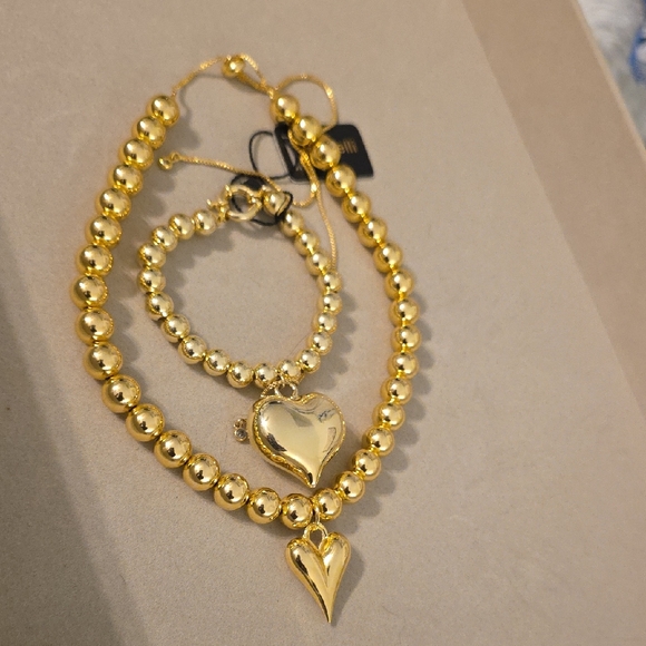 Gemelli Jewelry - Gold Heart Charm Bracelet